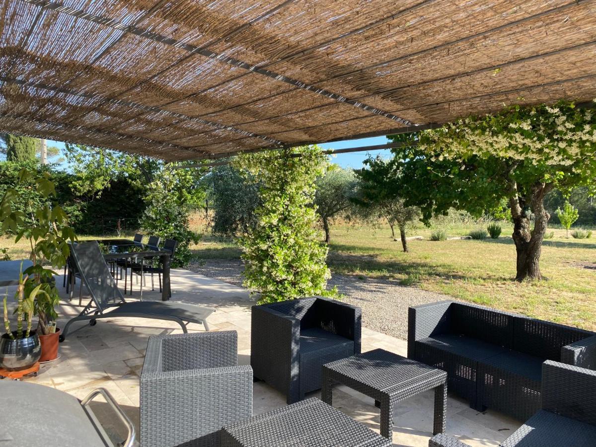 Maison De Plain Pied Avec Terrain De Petanque Vila Draguignan Exterior foto